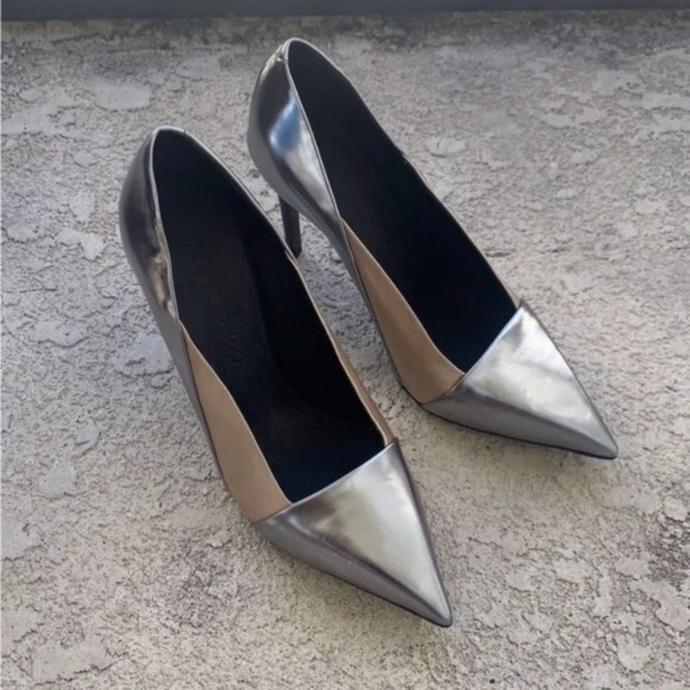 SALE☀️ Chloe Specchio Pointed Pumps, Anthracite 38.5/8.5 Satin Metallic leather - Picture 7 of 14